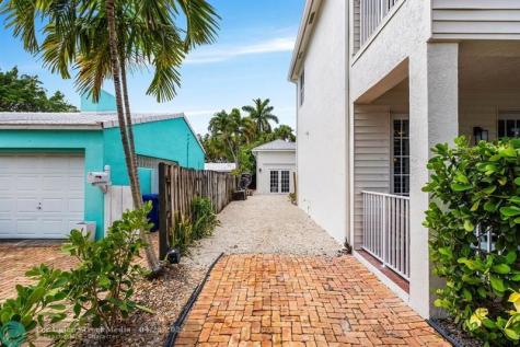 639 NE 17th Way Fort Lauderdale FL 33304