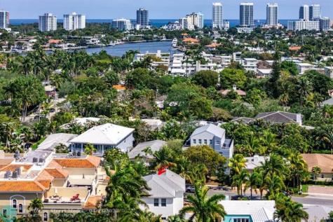 639 NE 17th Way Fort Lauderdale FL 33304