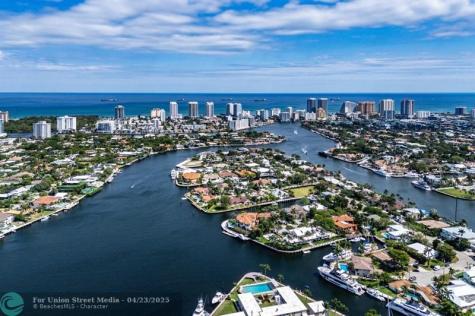 639 NE 17th Way Fort Lauderdale FL 33304