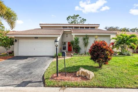 1621 Riverwood Lane Coral Springs FL 33071