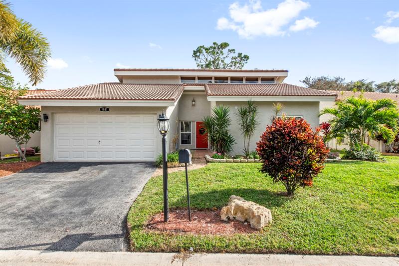1621 Riverwood Lane Coral Springs FL 33071