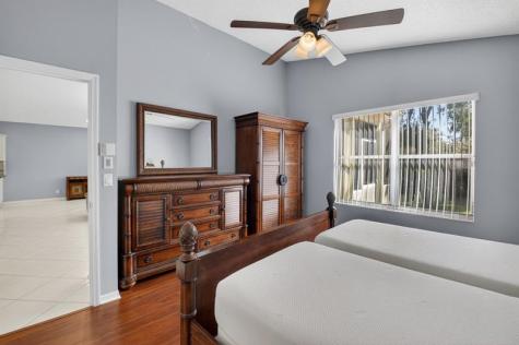9820 Lemonwood Drive Boynton Beach FL 33437