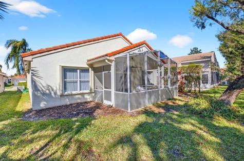9820 Lemonwood Drive Boynton Beach FL 33437