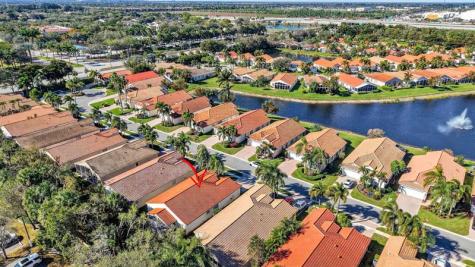 9820 Lemonwood Drive Boynton Beach FL 33437