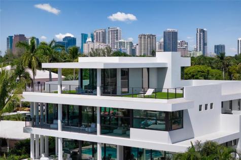 1500 SE 14th Street Fort Lauderdale FL 33316
