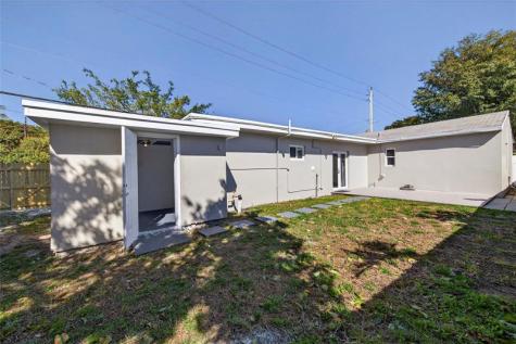 1445 NE 1st Avenue Fort Lauderdale FL 33304