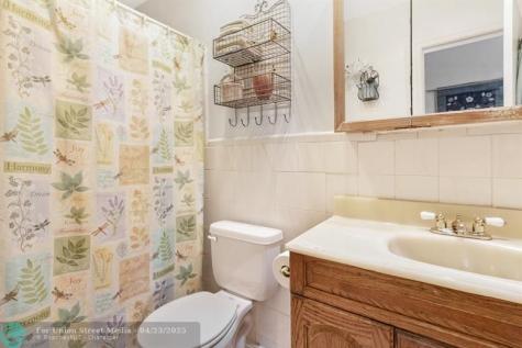 5713 NE 17th Avenue Fort Lauderdale FL 33334