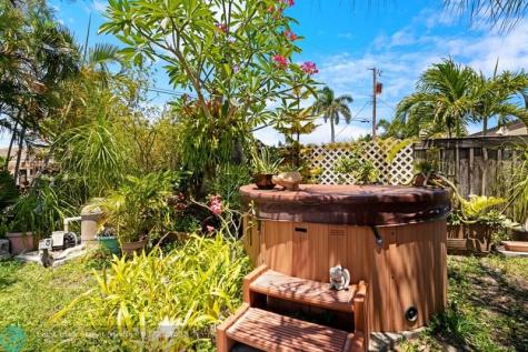 5713 NE 17th Avenue Fort Lauderdale FL 33334