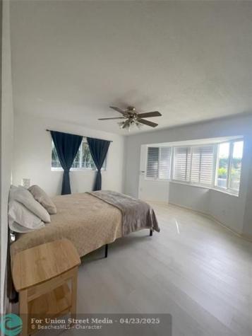 18250 SW 88th Place Palmetto Bay FL 33157