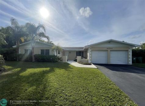 18250 SW 88th Place Palmetto Bay FL 33157