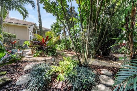 11047 Garden Ridge Court Davie FL 33328