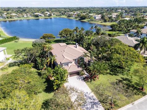 11047 Garden Ridge Court Davie FL 33328