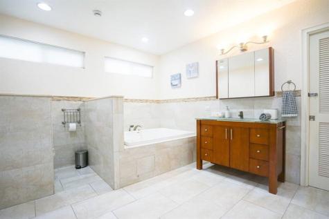 3150 Calle Largo Drive Hollywood FL 33021