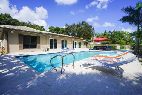 3150 Calle Largo Drive Hollywood FL 33021