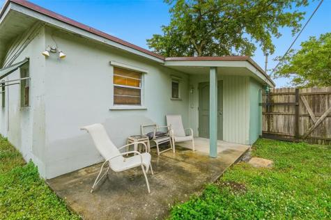 5711 SW 37th Court Davie FL 33314