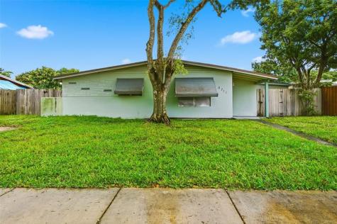 5711 SW 37th Court Davie FL 33314