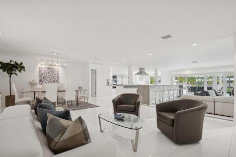 2540 Mercedes Drive Fort Lauderdale FL 33316
