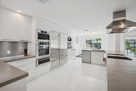 2540 Mercedes Drive Fort Lauderdale FL 33316
