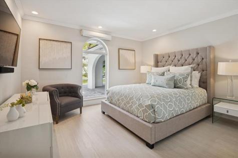 2540 Mercedes Drive Fort Lauderdale FL 33316