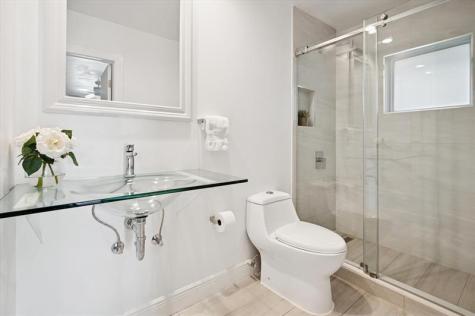 2540 Mercedes Drive Fort Lauderdale FL 33316