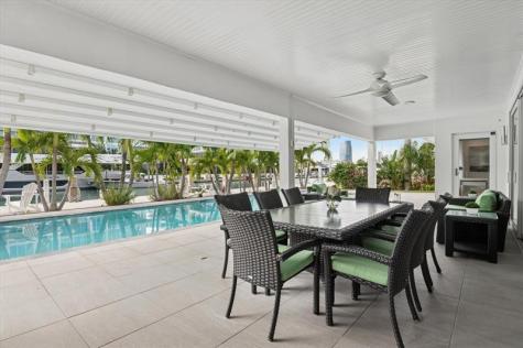 2540 Mercedes Drive Fort Lauderdale FL 33316