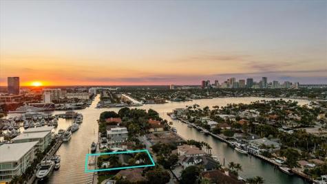 2540 Mercedes Drive Fort Lauderdale FL 33316