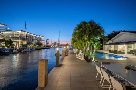 2540 Mercedes Drive Fort Lauderdale FL 33316