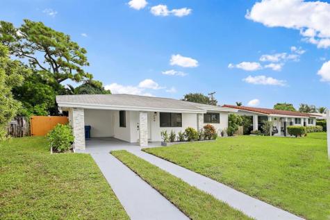699 NE 40th Street Oakland Park FL 33334