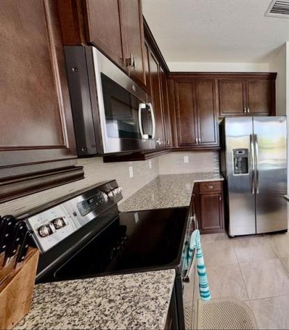 1114 Brinely Place Royal Palm Beach FL 33411
