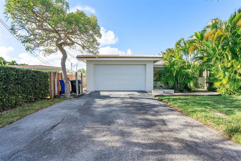 1641 Poinsettia Drive Fort Lauderdale FL 33305