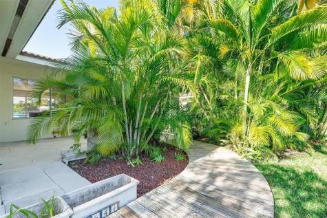 1641 Poinsettia Drive Fort Lauderdale FL 33305