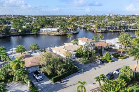 1641 Poinsettia Drive Fort Lauderdale FL 33305