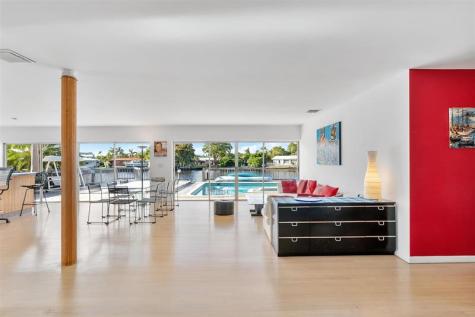 1641 Poinsettia Drive Fort Lauderdale FL 33305