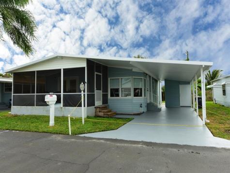 3389 Lake Overlook Place Lake Worth FL 33462