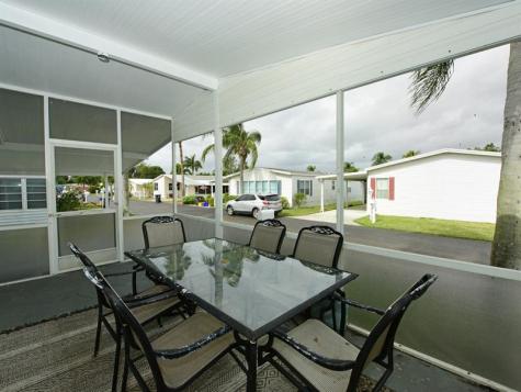 3389 Lake Overlook Place Lake Worth FL 33462