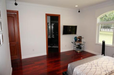 650 E Rambling Drive Wellington FL 33414