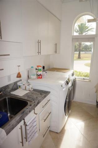 650 E Rambling Drive Wellington FL 33414