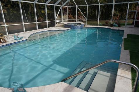650 E Rambling Drive Wellington FL 33414