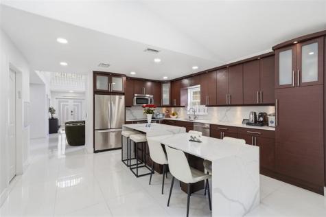 10311 Lima Street Cooper City FL 33026