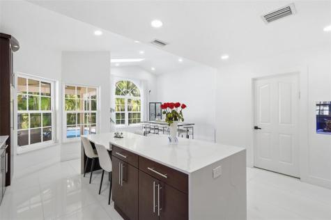 10311 Lima Street Cooper City FL 33026