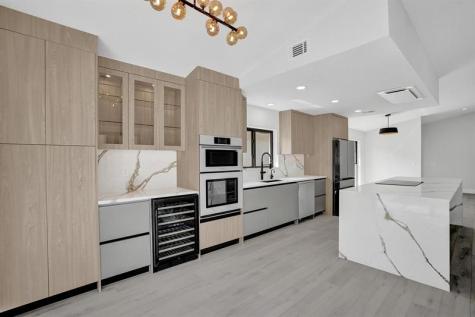 21392 Bridge View Drive Boca Raton FL 33428