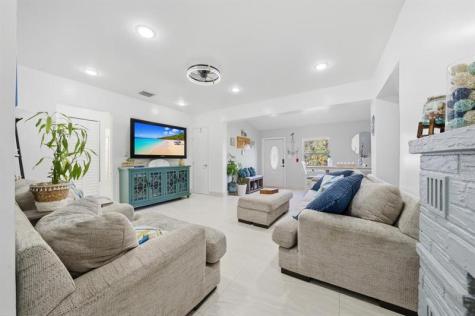 1308 SW 17th Avenue Fort Lauderdale FL 33312