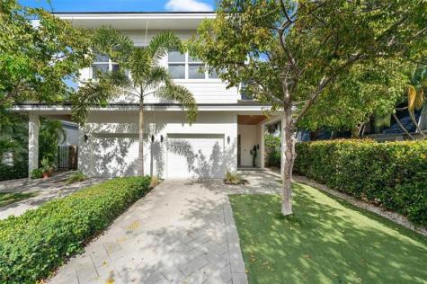 1121 SW 2 Court Fort Lauderdale FL 33312