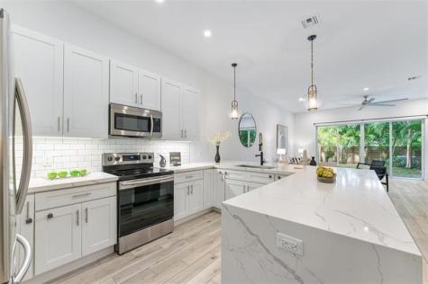 1121 SW 2 Court Fort Lauderdale FL 33312