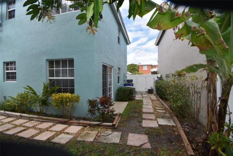 6572 Bayfront Drive Margate FL 33063