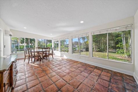 9670 Mockingbird Micco FL 32976