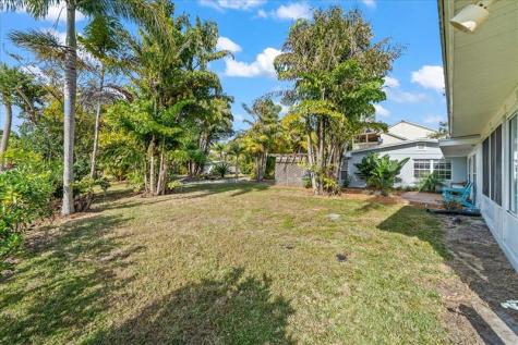 9670 Mockingbird Micco FL 32976