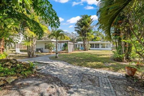 9670 Mockingbird Micco FL 32976