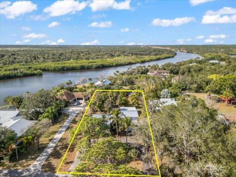 9670 Mockingbird Micco FL 32976