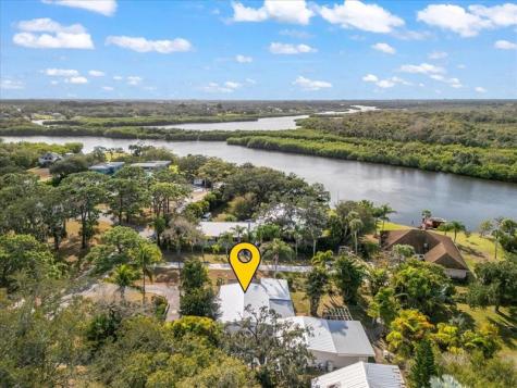9670 Mockingbird Micco FL 32976